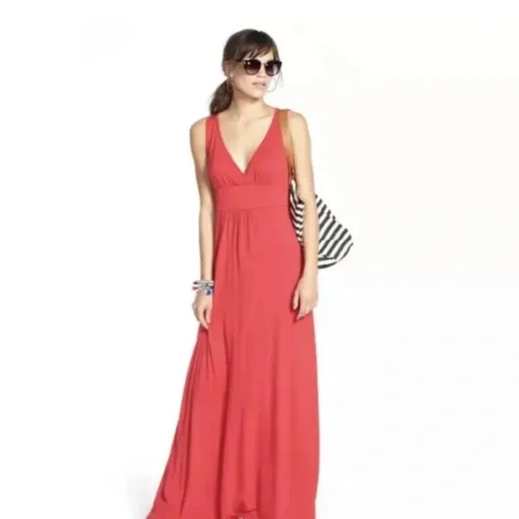 Loveappella Dresses | Loveappella V-Neck Jersey Knit Maxi Dress | Color: Pink | Size: S | Papercraneshop's Closet Loveappella Dresses | Loveappella V-Neck Jersey Knit Maxi Dress | Color: Pink | Size: S | Papercraneshop's Closet